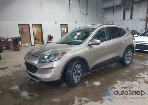 2020 Ford Escape Titanium из США, поврежденный, VIN 1FMCU9J98LUC78222
